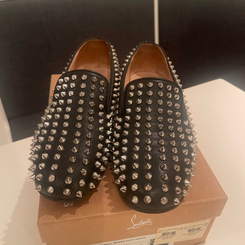 Christian Louboutin rollerball spiked flat size 39 women